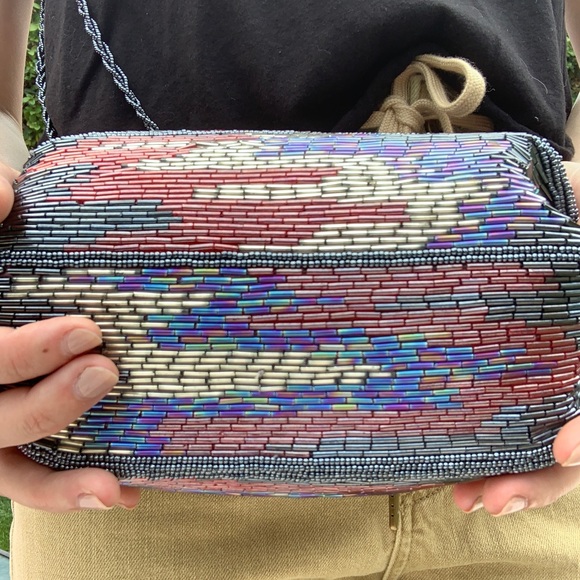 Vintage Beaded Purse - Picture 4 of 9